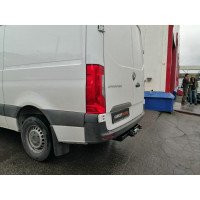 Фаркоп ARAGON на MERCEDES Sprinter 907 2018–  Арт. E4107MC (без ступеньки)