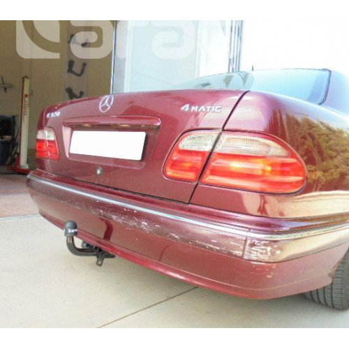 Фаркоп ARAGON на MERCEDES E-class 1995–2002  Арт. E4115AA (W210 седан)