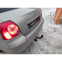 Фаркоп Лидер Плюс на TOYOTA Avensis 2003–2009  Арт. T102-A 